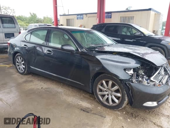 ✅ 2007 Lexus LS 460 • VIN: JTHBL46F275041387 • Lot: 42417384. Listed on IAAI with 154,787 mi. Free auction sales archive from the USA and detailed vehicle history report at DreamBid. Image 13.