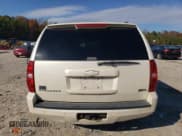 ✅ 2008 Chevrolet Suburban 1LT • VIN: 1GNFK16378R186792 • Lot: 92947475. Listed on Copart with 248,693 mi. Free auction sales archive from the USA and detailed vehicle history report at DreamBid. Image 6.