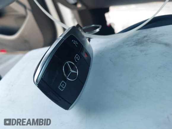 ✅ 2021 Mercedes-Benz E 350 • VIN: W1KZF8DB1MA979758 • Лот: 43514558. Опубликован ранее на IAAI с пробегом 47 282 миль. Бесплатный доступ к архиву аукционных продаж из США и подробный отчёт об истории автомобиля на DreamBid. Изображение 11.