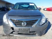 ✅ 2017 Nissan Versa SV • VIN: 3N1CN7AP5HK412618 • Lot: 43629706. Wystawiony na IAAI z przebiegiem 126 352 mil. Bezpłatny archiwum sprzedaży aukcyjnych z USA i szczegółowy raport historii pojazdu na DreamBid. Zdjęcie 6.