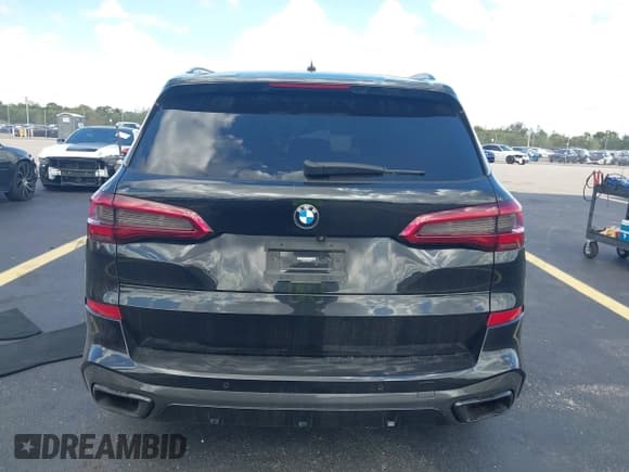 ✅ 2020 BMW X5 sDrive40i • VIN: 5UXCR4C04LLW64471 • Lot: 42581163. Wystawiony na IAAI z przebiegiem 73 887 mil. Bezpłatny archiwum sprzedaży aukcyjnych z USA i szczegółowy raport historii pojazdu na DreamBid. Zdjęcie 16.