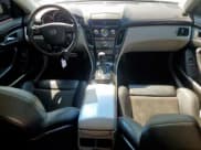 ✅ 2011 Cadillac CTS-V • VIN: 1G6DV5EPXB0120691 • Lot: 71813305. Wystawiony na Copart z przebiegiem 86 914 mil. Bezpłatny archiwum sprzedaży aukcyjnych z USA i szczegółowy raport historii pojazdu na DreamBid. Zdjęcie 8.