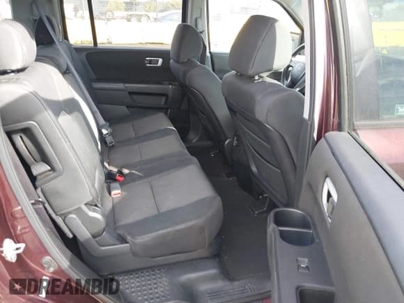 ✅ 2009 Honda Pilot EX • VIN: 5FNYF38499B016500 • Lot: 43541917. Listed on IAAI with 172,721 mi. Free auction sales archive from the USA and detailed vehicle history report at DreamBid. Image 8.