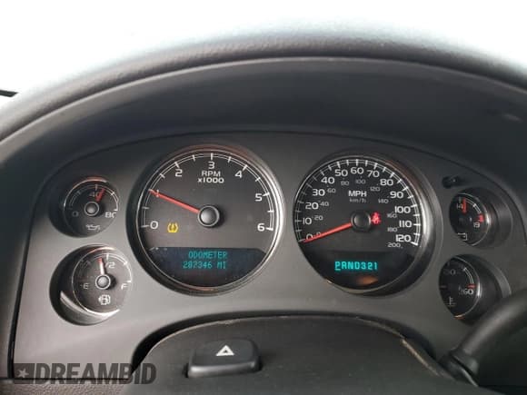 ✅ 2007 Chevrolet Suburban LT • VIN: 1GNFK16387R410800 • Lot: 89537605. Wystawiony na Copart z przebiegiem 287 346 mil. Bezpłatny archiwum sprzedaży aukcyjnych z USA i szczegółowy raport historii pojazdu na DreamBid. Zdjęcie 9.