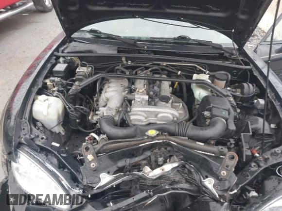 ✅ 2002 Mazda MX-5 Miata Cloth • VIN: JM1NB353120221906 • Lot: 43868481. Listed on IAAI with 99,471 mi. Free auction sales archive from the USA and detailed vehicle history report at DreamBid. Image 10.