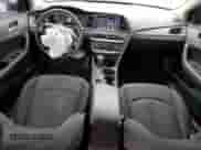 2018 Hyundai Sonata SE с VIN 5NPE24AF3JH646597, выставлен на аукционе Copart как лот 55990555 с пробегом 173 419 миль миль и Списание • Salvage title. История ставок и продаж доступна на DreamBid. Изображение 8.