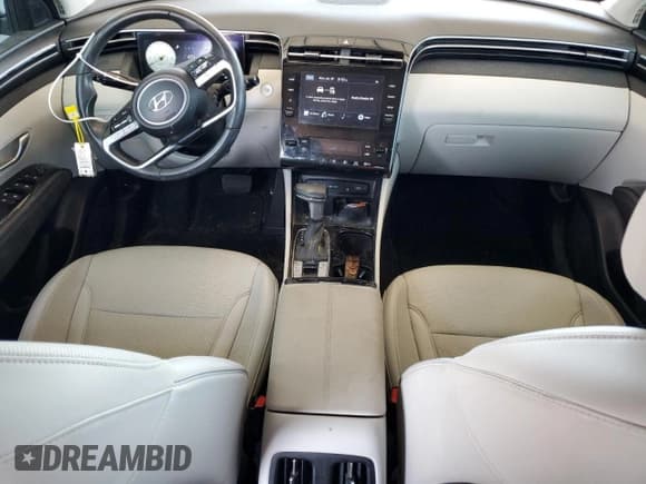 ✅ 2022 Hyundai Tucson SEL • VIN: 5NMJCCAE5NH097212 • Lot: 64639084. Wystawiony na Copart z przebiegiem 20 132 mil. Bezpłatny archiwum sprzedaży aukcyjnych z USA i szczegółowy raport historii pojazdu na DreamBid. Zdjęcie 8.