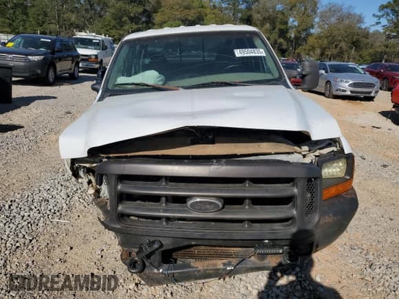 ✅ 2000 Ford F-350 XL • VIN: 1FTSW30L6YEB51197 • Лот: 49504835. Опубликован ранее на Copart с пробегом 284 070 миль. Бесплатный доступ к архиву аукционных продаж из США и подробный отчёт об истории автомобиля на DreamBid. Изображение 5.