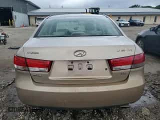 2007 Hyundai Sonata SE с VIN 5NPEU46FX7H188004, выставлен на аукционе Copart как лот 68930714 с пробегом 194 101 миль миль и На запчасти • Non repairable. История ставок и продаж доступна на DreamBid. Изображение 6.