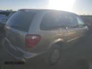 ✅ 2002 Chrysler Town & Country LX • VIN: 2C8GP44332R620693 • Лот: 90739075. Опубликован ранее на Copart с пробегом 147 188 миль. Бесплатный доступ к архиву аукционных продаж из США и подробный отчёт об истории автомобиля на DreamBid. Изображение 3.
