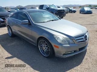 ✅ 2013 Mercedes-Benz E 350 • VIN: WDDKJ5KB2DF203319 • Lot: 42989662. Listed on IAAI with 100,715 mi. Free auction sales archive from the USA and detailed vehicle history report at DreamBid. Image 1.