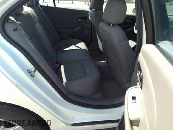 2015 Chevrolet Malibu LS with VIN 1G11A5SL1FF226133, listed as a IAAI auction lot 41917297 with 89,484 mi miles and . Bid and sale history available at DreamBid. Image 8.