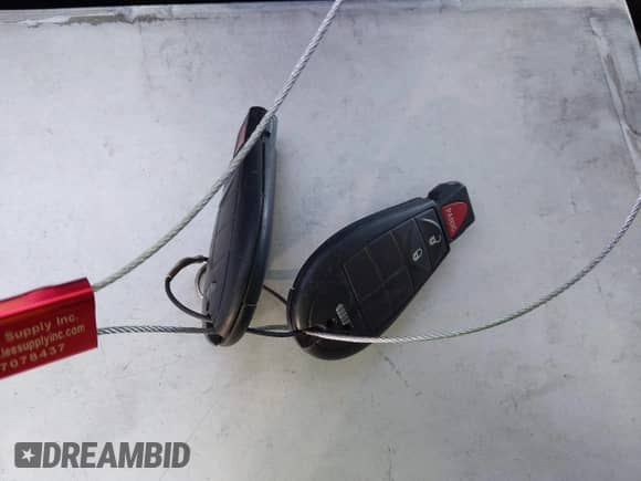 2024 Ram 1500 SLT z VIN 1C6RR7GG6RS153760, wystawiony jako IAAI lot #42820854 z przebiegiem 44 153 mil mil oraz . Historia ofert i sprzedaży dostępna na DreamBid. Obrazek 11.