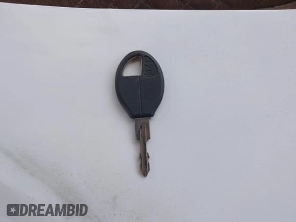 ✅ 1986 Nissan Maxima • VIN: JN1HU11S5GT145169 • Лот: 42472765. Опубликован ранее на IAAI с пробегом 173 183 миль. Бесплатный доступ к архиву аукционных продаж из США и подробный отчёт об истории автомобиля на DreamBid. Изображение 11.