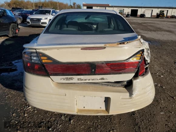 ✅ 2003 Pontiac Bonneville SE • VIN: 1G2HX52K834109768 • Lot: 78301064. Listed on Copart with 173,855 mi. Free auction sales archive from the USA and detailed vehicle history report at DreamBid. Image 6.
