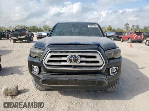 ✅ 2023 Toyota Tacoma Limited • VIN: 3TMEZ5CN3PM200460 • Лот: 93877885. Опубликован ранее на Copart с пробегом 59 605 миль. Бесплатный доступ к архиву аукционных продаж из США и подробный отчёт об истории автомобиля на DreamBid. Изображение 5.