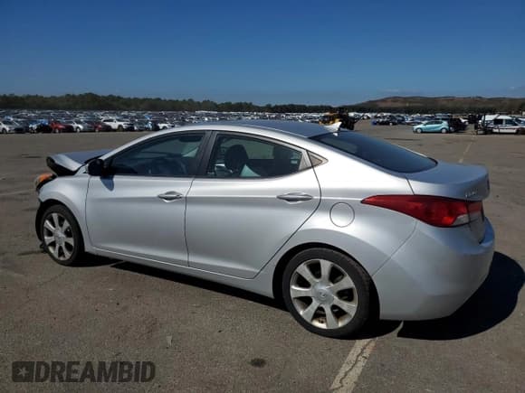 ✅ 2013 Hyundai Elantra Limited • VIN: KMHDH4AE9DU664111 • Lot: 85324685. Listed on Copart with 120,617 mi. Free auction sales archive from the USA and detailed vehicle history report at DreamBid. Image 2.