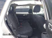 ✅ 2015 Nissan Pathfinder S • VIN: 5N1AR2MN2FC643352 • Lot: 42065631. Listed on IAAI with 82,725 mi. Free auction sales archive from the USA and detailed vehicle history report at DreamBid. Image 8.