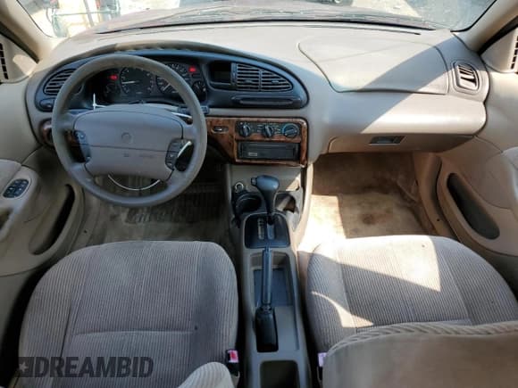 ✅ 2000 Mercury Mystique GS • VIN: 1MEFM6530YK615859 • Lot: 59704875. Wystawiony na Copart z przebiegiem 259 272 mil. Bezpłatny archiwum sprzedaży aukcyjnych z USA i szczegółowy raport historii pojazdu na DreamBid. Zdjęcie 8.