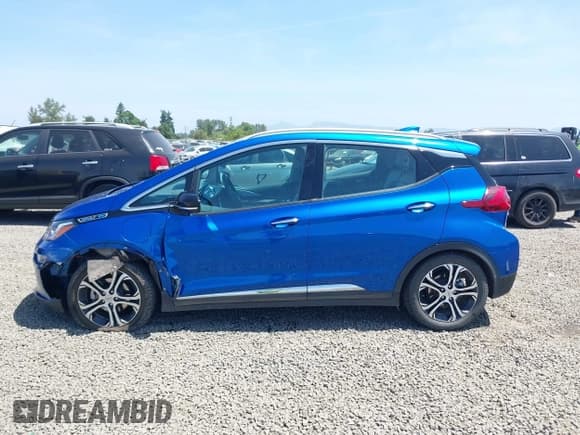 ✅ 2021 Chevrolet Bolt EV Premier • VIN: 1G1FZ6S01M4108991 • Lot: 42452895. Listed on IAAI with 54,499 mi. Free auction sales archive from the USA and detailed vehicle history report at DreamBid. Image 15.