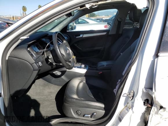 ✅ 2015 Audi allroad A4 Premium Plus • VIN: WA1UFAFL9FA009056 • Lot: 91893805. Wystawiony na Copart z przebiegiem 76 380 mil. Bezpłatny archiwum sprzedaży aukcyjnych z USA i szczegółowy raport historii pojazdu na DreamBid. Zdjęcie 7.