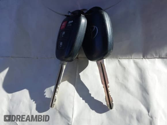 ✅ 2018 Toyota Corolla SE • VIN: 5YFBURHE9JP842554 • Lot: 43774951. Listed on IAAI with 115,441 mi. Free auction sales archive from the USA and detailed vehicle history report at DreamBid. Image 11.