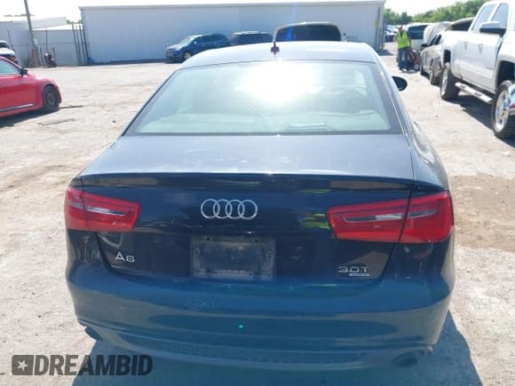 ✅ 2014 Audi A6 Prestige • VIN: WAUHGAFC9EN068679 • Lot: 42548955. Listed on IAAI with 141,724 mi. Free auction sales archive from the USA and detailed vehicle history report at DreamBid. Image 16.