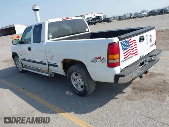 ✅ 1999 Chevrolet Silverado 1500 LS • VIN: 1GCEK19VXXE122298 • Лот: 43172489. Опубликован ранее на IAAI с пробегом 197 240 миль. Бесплатный доступ к архиву аукционных продаж из США и подробный отчёт об истории автомобиля на DreamBid. Изображение 3.