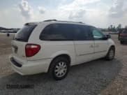 ✅ 2007 Chrysler Town & Country Touring • VIN: 2A4GP54LX7R259181 • Lot: 69270655. Listed on Copart with 271,924 mi. Free auction sales archive from the USA and detailed vehicle history report at DreamBid. Image 3.