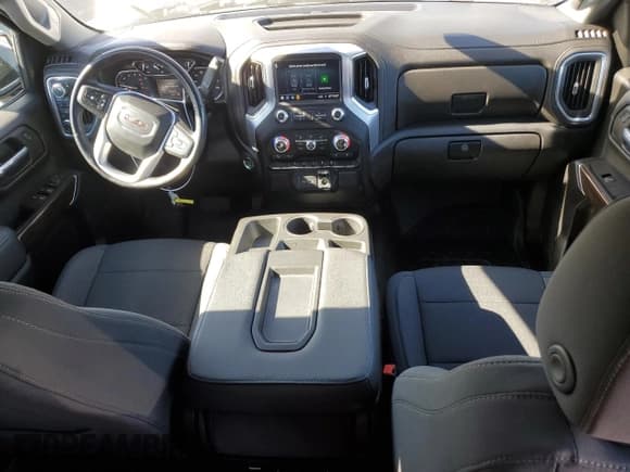 ✅ 2021 GMC Sierra 1500 SLE • VIN: 1GTR9BED5MZ429625 • Лот: 84200274. Опубликован ранее на Copart с пробегом 23 356 миль. Бесплатный доступ к архиву аукционных продаж из США и подробный отчёт об истории автомобиля на DreamBid. Изображение 8.