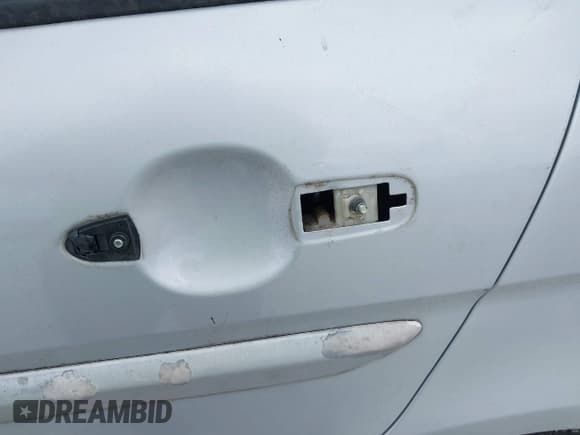 ✅ 2008 Hyundai Accent GLS • VIN: KMHCN46C58U188604 • Лот: 42886815. Опубликован ранее на IAAI с пробегом Не указан. Бесплатный доступ к архиву аукционных продаж из США и подробный отчёт об истории автомобиля на DreamBid. Изображение 13.