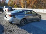 ✅ 2021 Nissan Altima SV • VIN: 1N4BL4DW2MN354140 • Lot: 87083915. Listed on Copart with 81,183 mi. Free auction sales archive from the USA and detailed vehicle history report at DreamBid. Image 3.