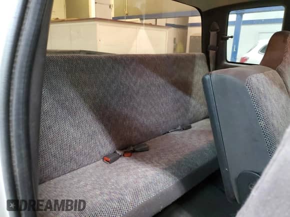 2001 Dodge 1500 с VIN 3B7HF12Y71G208643, выставлен на аукционе Copart как лот 84020754 с пробегом 174 386 миль миль и Чистый • Clean title. История ставок и продаж доступна на DreamBid. Изображение 10.