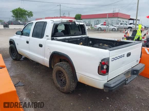 ✅ 2000 Dodge Dakota Sport • VIN: 1B7GL2AN0YS640611 • Лот: 42226346. Размещён на IAAI с пробегом Не указан миль. Получите бесплатный доступ к архиву аукционных продаж из США и посмотрите подробный отчёт об истории автомобиля на DreamBid. Изображение 3.