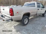 ✅ 2005 Chevrolet Silverado 2500HD LS • VIN: 1GCHK23235F842020 • Lot: 43671164. Wystawiony na IAAI z przebiegiem 270 891 mil. Bezpłatny archiwum sprzedaży aukcyjnych z USA i szczegółowy raport historii pojazdu na DreamBid. Zdjęcie 4.