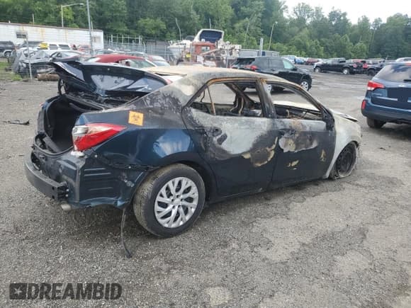 ✅ 2018 Toyota Corolla • VIN: N0V1N90546905 • Lot: 90546905. Listed on Copart with Not provided. Free auction sales archive from the USA and detailed vehicle history report at DreamBid. Image 3.