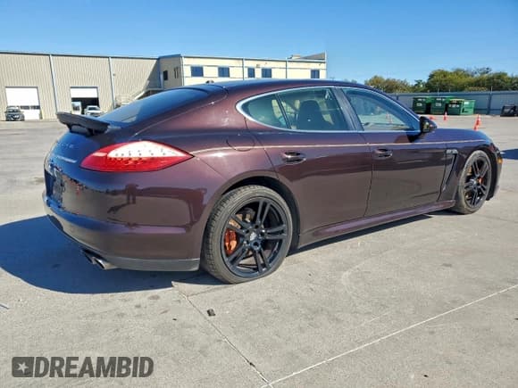 ✅ 2013 Porsche Panamera S • VIN: WP0AB2A76DL060231 • Lot: 91242245. Wystawiony na Copart z przebiegiem 143 044 mil. Bezpłatny archiwum sprzedaży aukcyjnych z USA i szczegółowy raport historii pojazdu na DreamBid. Zdjęcie 3.
