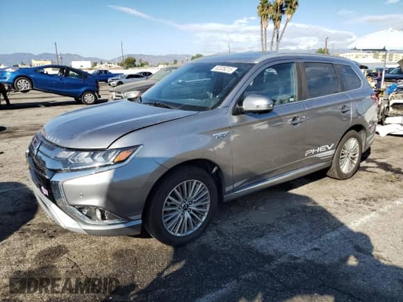 2019 Mitsubishi Outlander SEL with VIN JA4J24A54KZ036413, listed as a Copart auction lot 82326215 with 184,202 mi miles and Clean title. Bid and sale history available at DreamBid. Image 1.