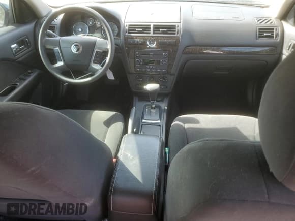 ✅ 2007 Mercury Milan • VIN: 3MEHM07Z37R626758 • Lot: 69102625. Wystawiony na Copart z przebiegiem 36 537 mil. Bezpłatny archiwum sprzedaży aukcyjnych z USA i szczegółowy raport historii pojazdu na DreamBid. Zdjęcie 8.