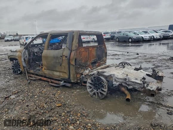 ✅ 2023 Toyota Tundra SR5 • VIN: 5TFLA5DB8PX072455 • Lot: 95483415. Listed on Copart with Not provided. Free auction sales archive from the USA and detailed vehicle history report at DreamBid. Image 2.