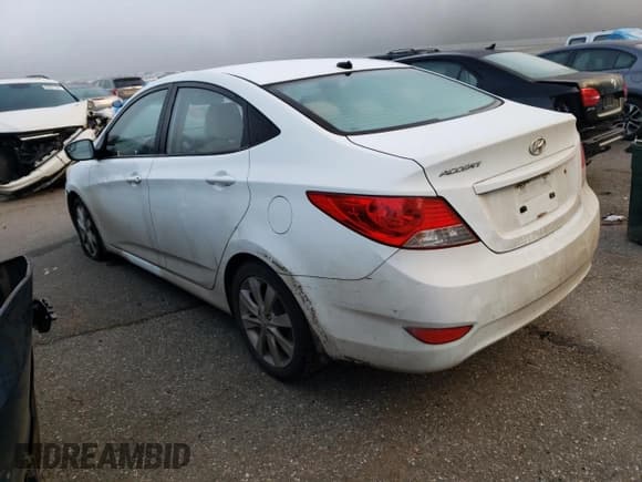 ✅ 2014 Hyundai Accent GLS • VIN: KMHCU4AE4EU767574 • Лот: 83247204. Опубликован ранее на Copart с пробегом 177 464 миль. Бесплатный доступ к архиву аукционных продаж из США и подробный отчёт об истории автомобиля на DreamBid. Изображение 2.