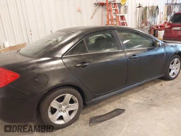 ✅ 2010 Pontiac G6 1SB • VIN: 1G2ZA5E01A4146884 • Lot: 43697975. Wystawiony na IAAI z przebiegiem 154 889 mil. Bezpłatny archiwum sprzedaży aukcyjnych z USA i szczegółowy raport historii pojazdu na DreamBid. Zdjęcie 4.