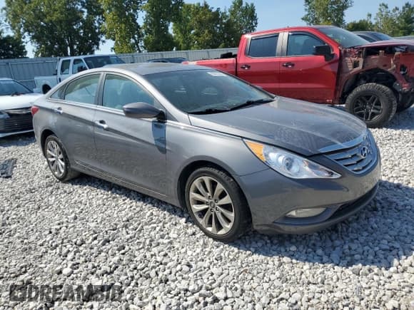 ✅ 2012 Hyundai Sonata Limited • VIN: 5NPEC4ABXCH340820 • Lot: 69863044. Listed on Copart with 160,530 mi. Free auction sales archive from the USA and detailed vehicle history report at DreamBid. Image 4.