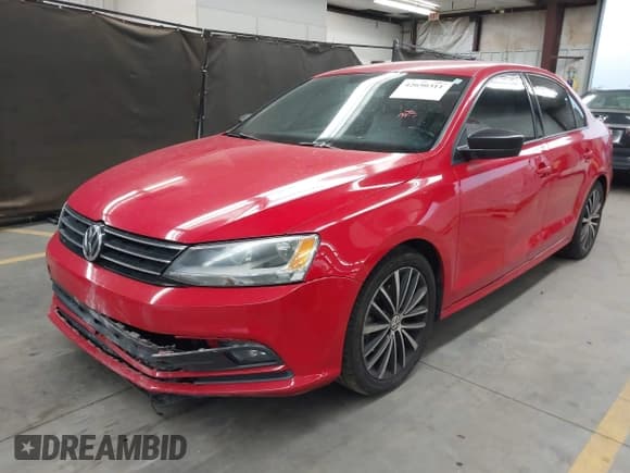✅ 2016 Volkswagen Jetta Sport • VIN: 3VWB17AJ1GM285298 • Lot: 42650311. Listed on IAAI with 98,125 mi. Free auction sales archive from the USA and detailed vehicle history report at DreamBid. Image 2.