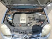 ✅ 2006 Volkswagen Jetta 2.5L • VIN: 3VWRF71K36M675696 • Лот: 85883525. Опубликован ранее на Copart с пробегом 182 386 миль. Бесплатный доступ к архиву аукционных продаж из США и подробный отчёт об истории автомобиля на DreamBid. Изображение 11.