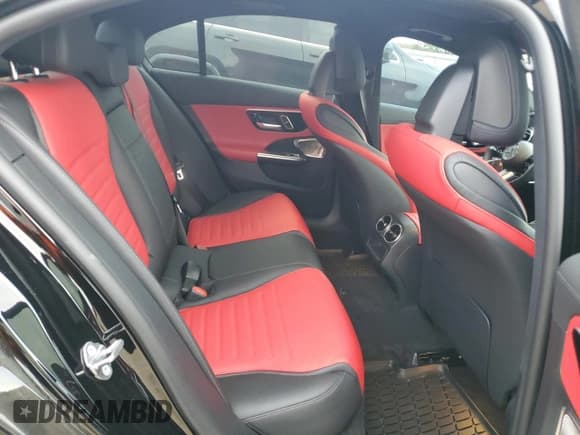 ✅ 2023 Mercedes-Benz C 300 • VIN: W1KAF4HB0PR154316 • Lot: 90456995. Wystawiony na Copart z przebiegiem 16 368 mil. Bezpłatny archiwum sprzedaży aukcyjnych z USA i szczegółowy raport historii pojazdu na DreamBid. Zdjęcie 10.