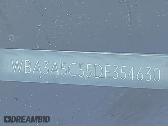 ✅ 2013 BMW 3 Series 328i • VIN: WBA3A5C55DF354630 • Лот: 43609994. Опубликован ранее на IAAI с пробегом 128 743 миль. Бесплатный доступ к архиву аукционных продаж из США и подробный отчёт об истории автомобиля на DreamBid. Изображение 9.