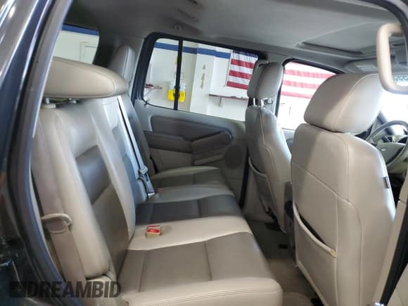 ✅ 2007 Ford Explorer XLT • VIN: 1FMEU73E17UB55732 • Lot: 56995235. Wystawiony na Copart z przebiegiem 163 847 mil. Bezpłatny archiwum sprzedaży aukcyjnych z USA i szczegółowy raport historii pojazdu na DreamBid. Zdjęcie 11.