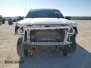 ✅ 2025 GMC Sierra 1500 AT4 • VIN: 3GTUUEE83SG191042 • Лот: 86717545. Опубликован ранее на Copart с пробегом 3 598 миль. Бесплатный доступ к архиву аукционных продаж из США и подробный отчёт об истории автомобиля на DreamBid. Изображение 5.