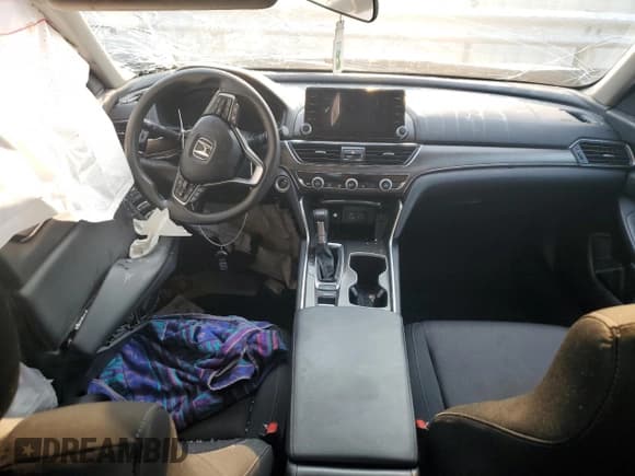 ✅ 2021 Honda Accord LX • VIN: 1HGCV1F13MA121921 • Lot: 71357185. Listed on Copart with 71,762 mi. Free auction sales archive from the USA and detailed vehicle history report at DreamBid. Image 8.